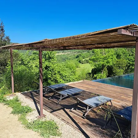 Semesterbostad Torre Storica Con Piscina Sul Monte Peglia Poggio Aquilone